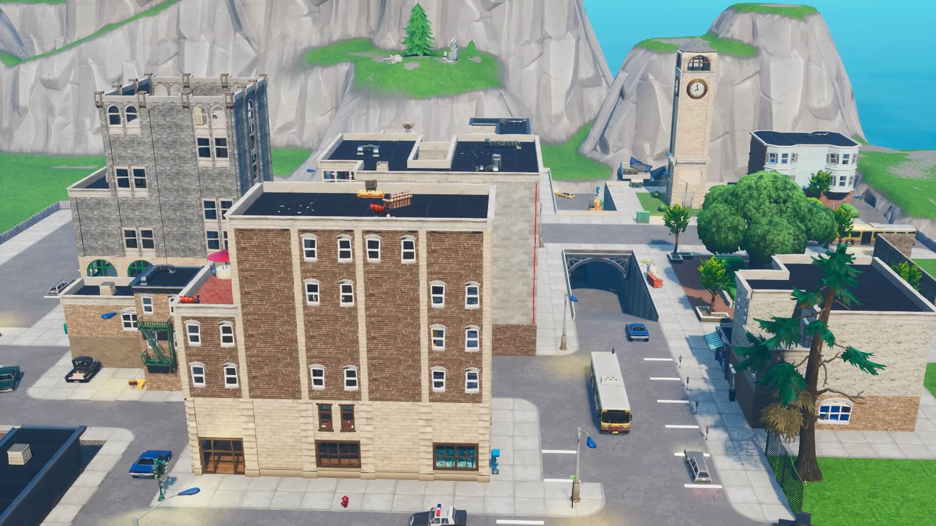 TILTED TOWERS UPHILL ZONE WARS (TRIOS) image 3