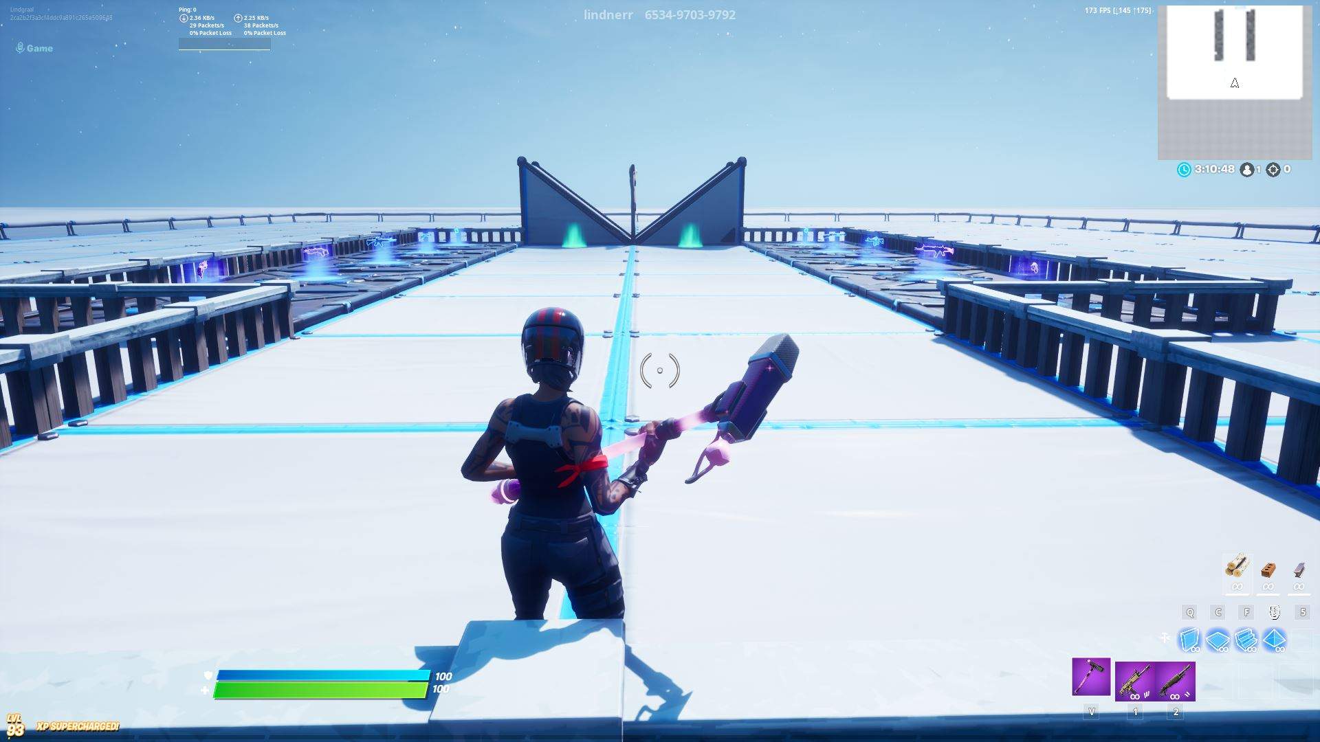 WHITE THEMED 1V1 BUILDFIGHT MAP!
